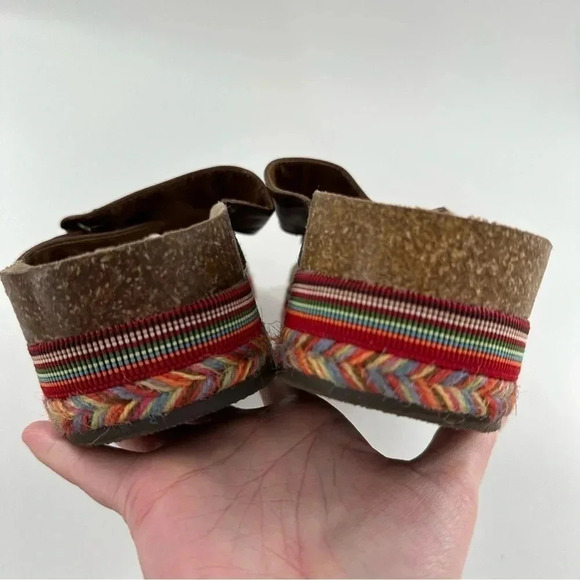 So sandals size 10 brown faux leather t-strap chunky flatforms vintage y2K 90s - Picture 8 of 13